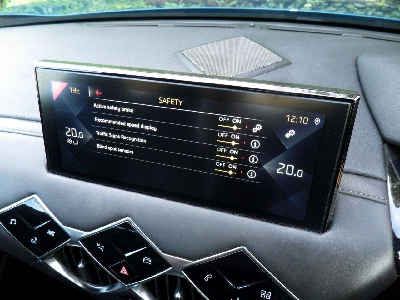 2020 DS AUTOMOBILES DS 3 CROSSBACK 2020 DS AUTOMOBILES DS 3 CROSSBACK