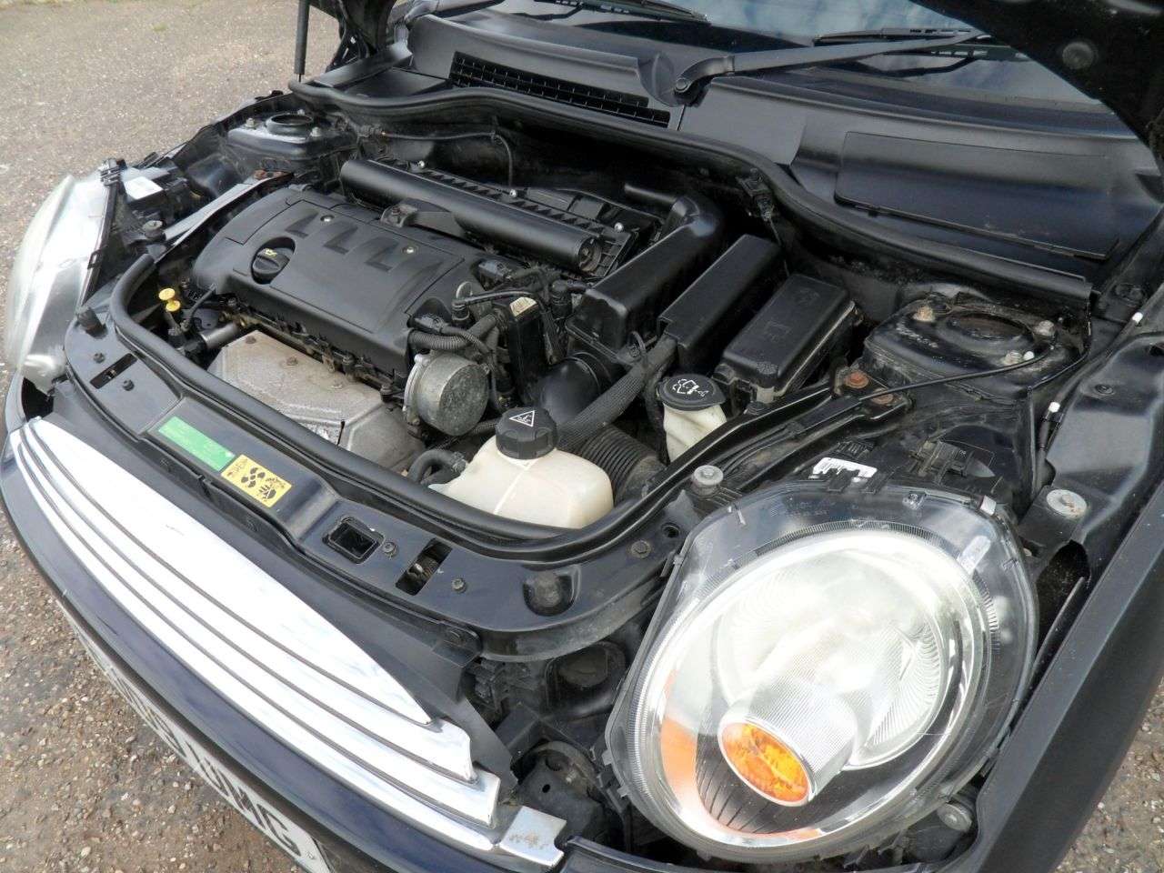 2009 MINI HATCH 2009 MINI HATCH