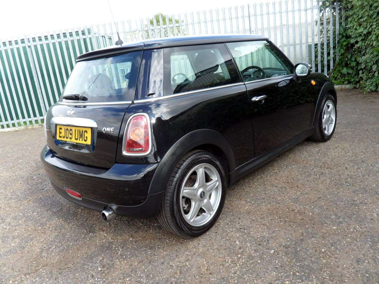 2009 MINI HATCH 2009 MINI HATCH