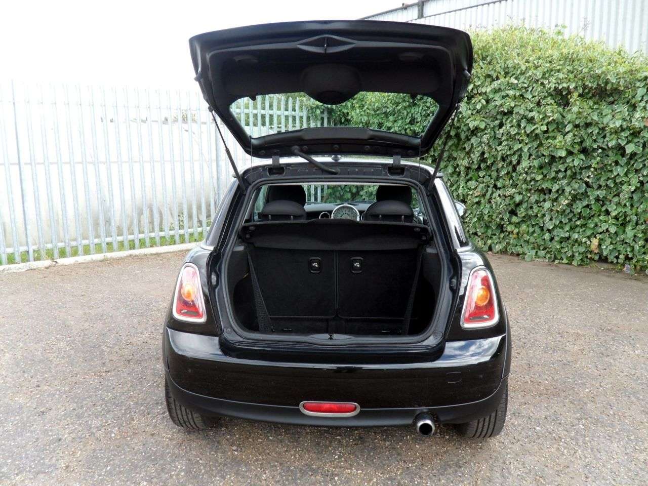 2009 MINI HATCH 2009 MINI HATCH