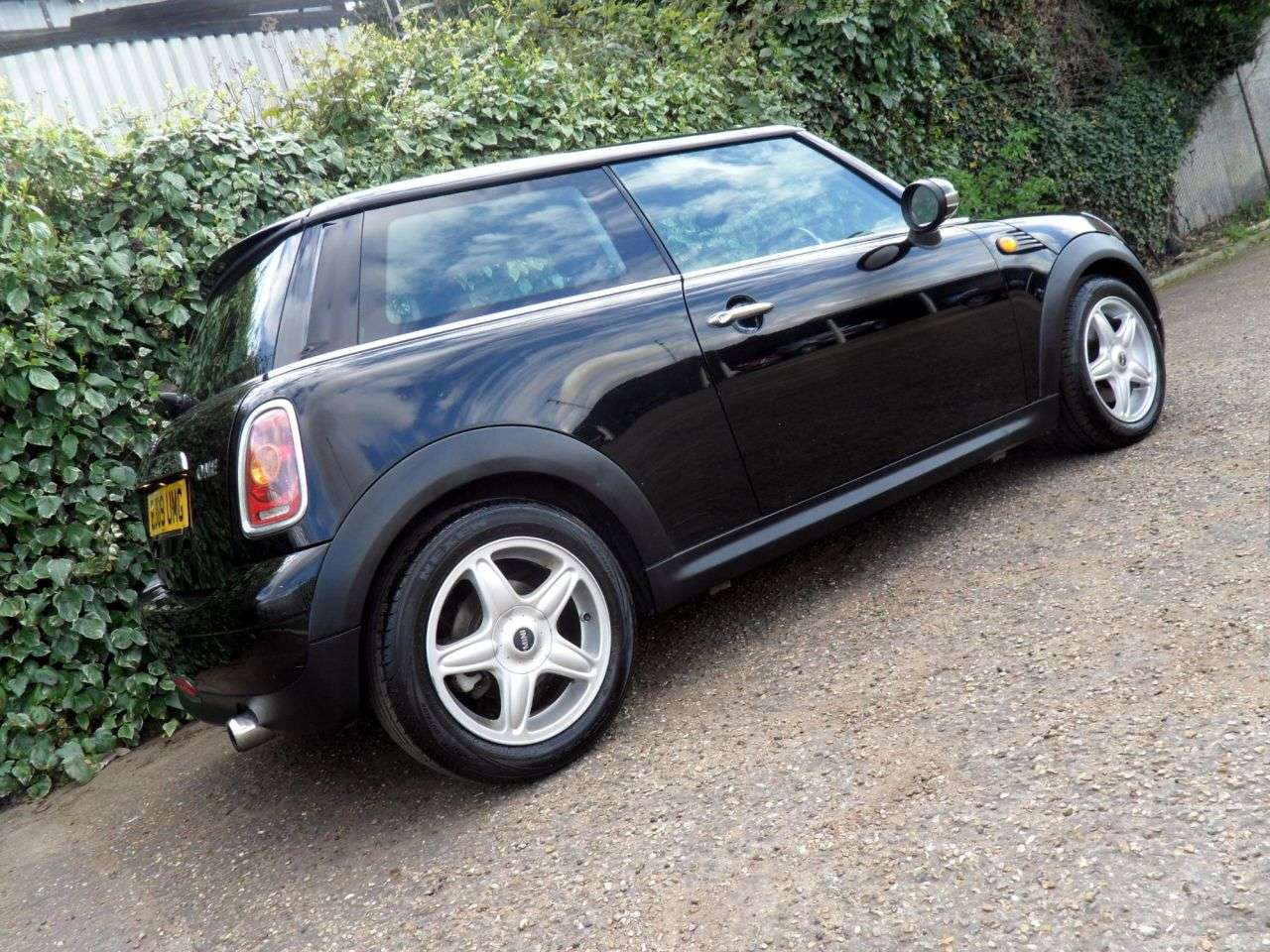 2009 MINI HATCH 2009 MINI HATCH