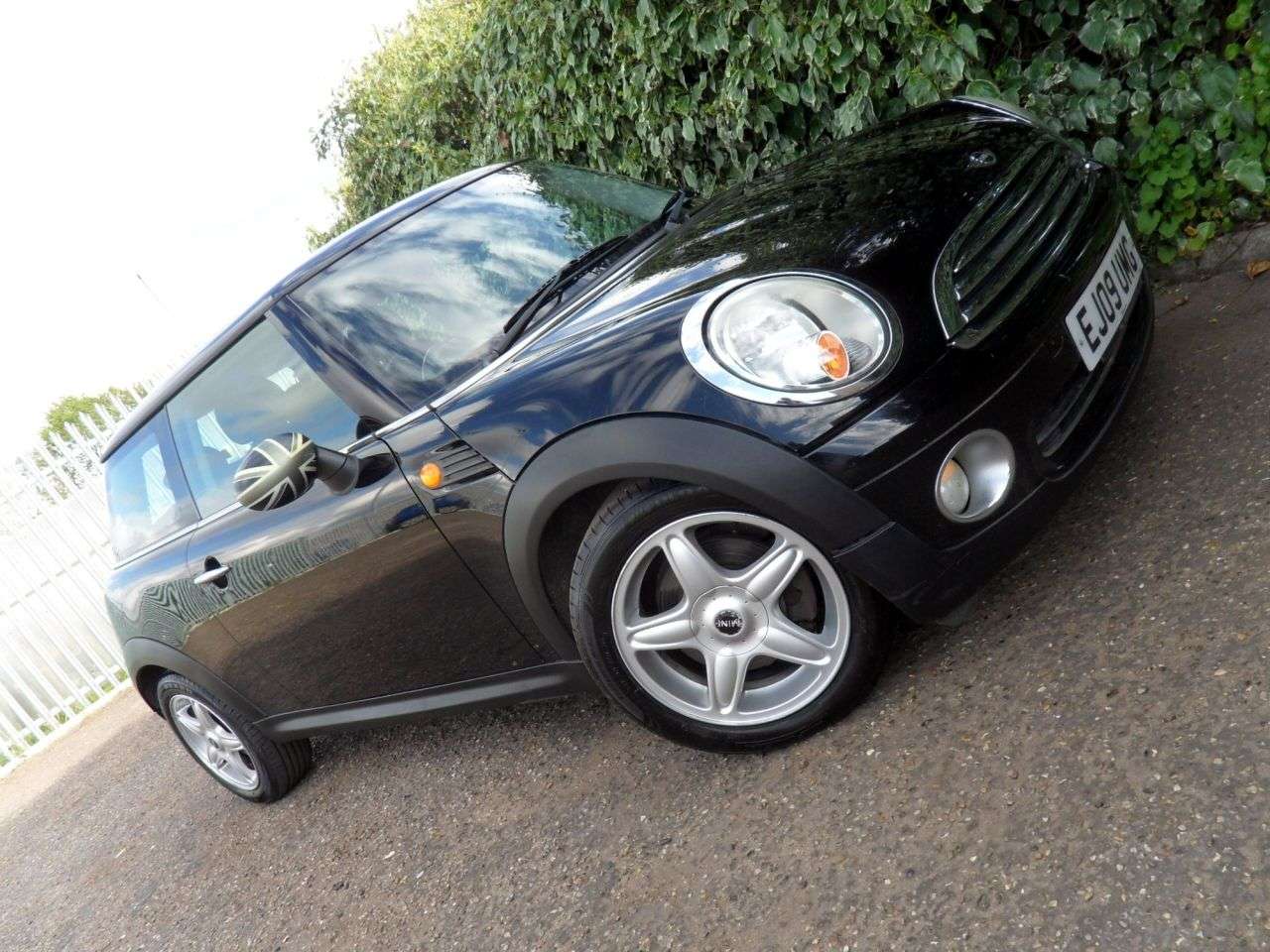 2009 MINI HATCH 2009 MINI HATCH