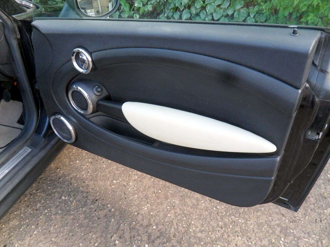 2009 MINI HATCH 2009 MINI HATCH