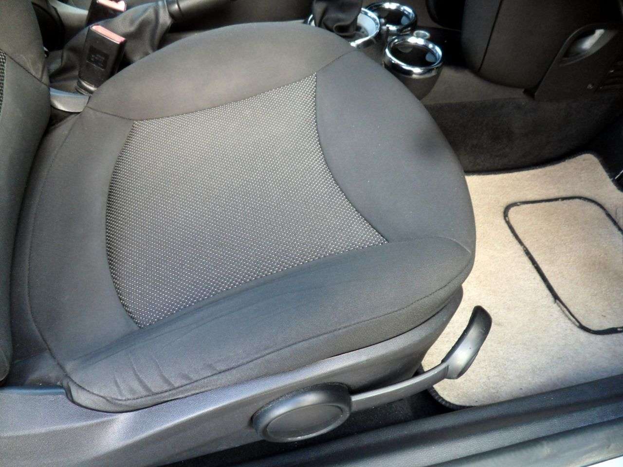 2009 MINI HATCH 2009 MINI HATCH