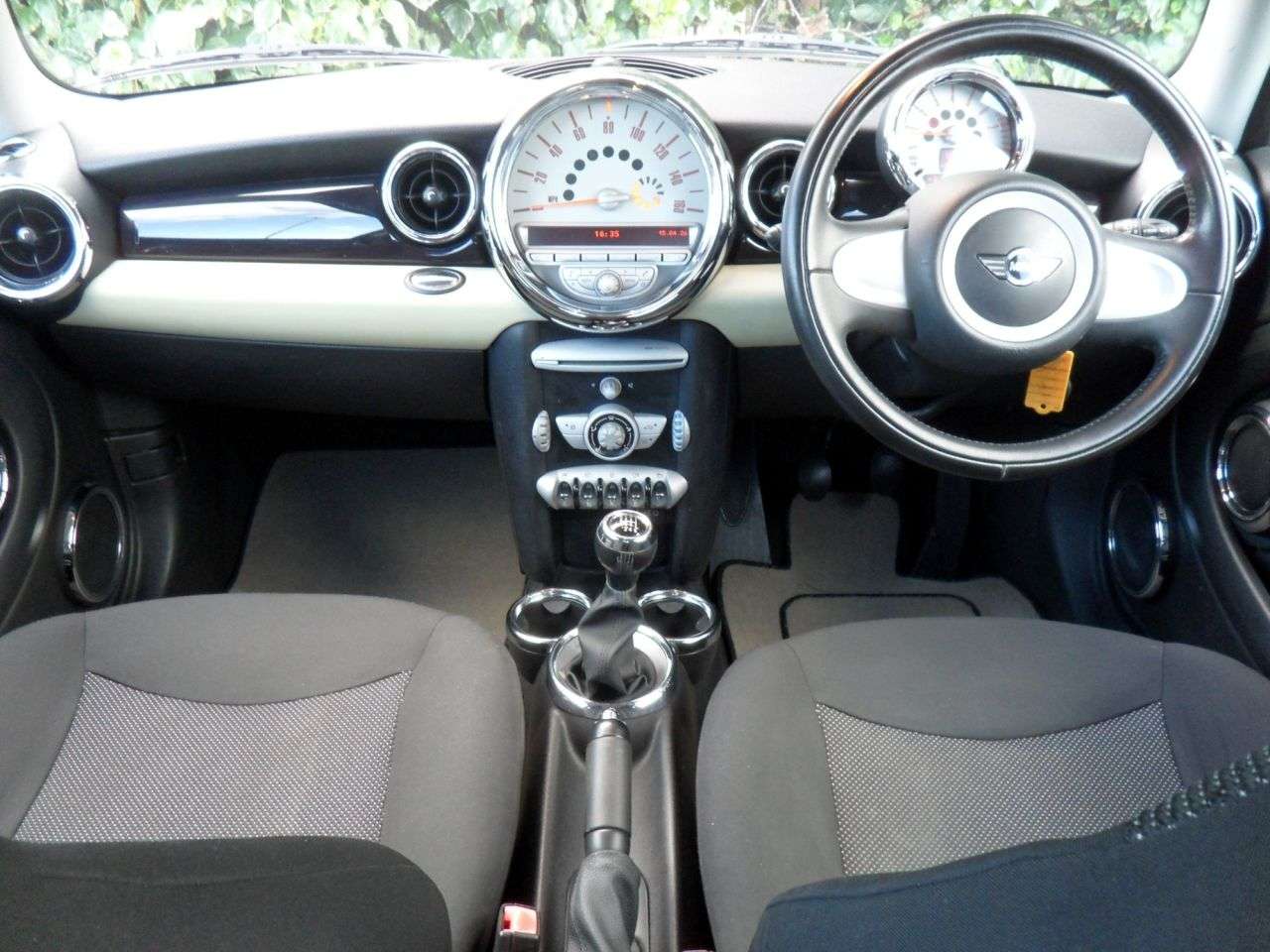 2009 MINI HATCH 2009 MINI HATCH