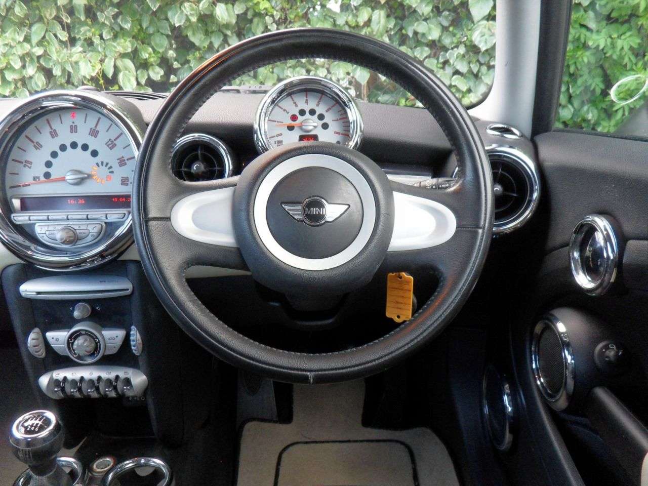 2009 MINI HATCH 2009 MINI HATCH