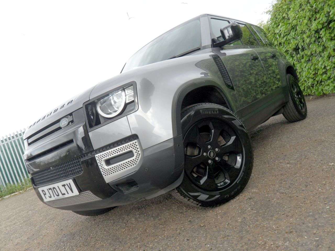 2020 LAND ROVER DEFENDER 110 2020 LAND ROVER DEFENDER 110