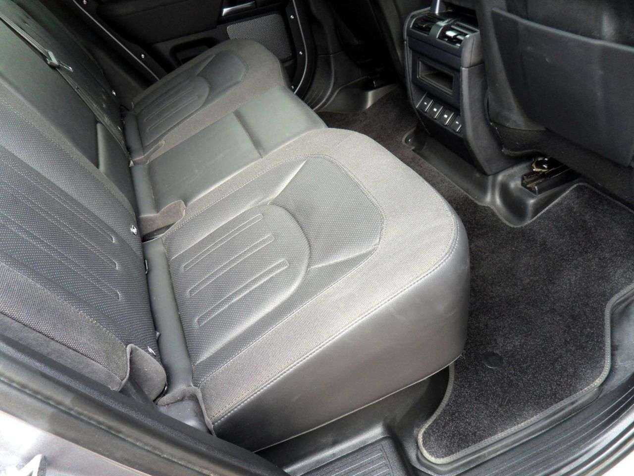 2020 LAND ROVER DEFENDER 110 2020 LAND ROVER DEFENDER 110