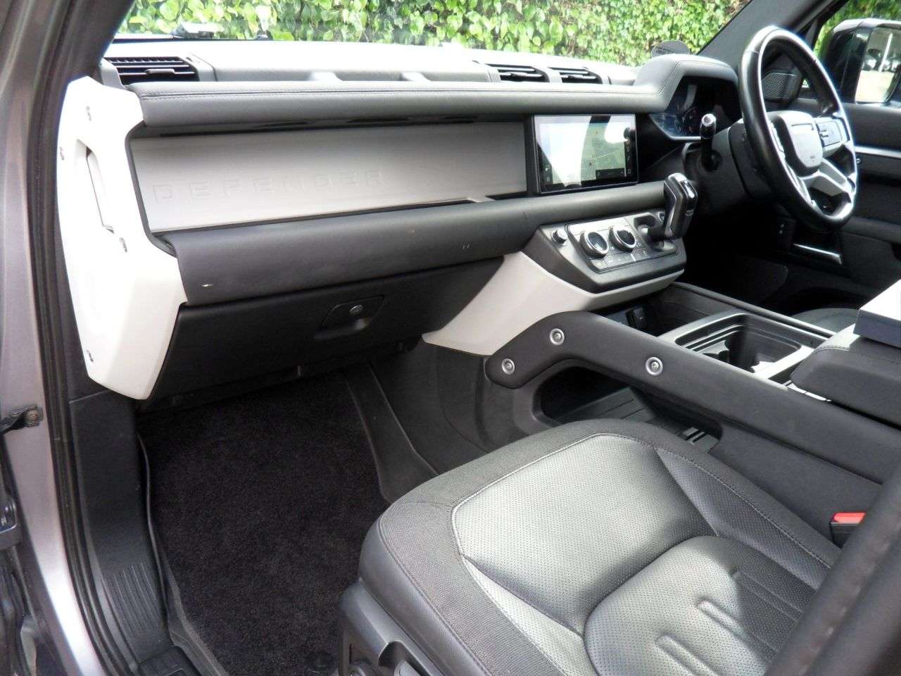 2020 LAND ROVER DEFENDER 110 2020 LAND ROVER DEFENDER 110