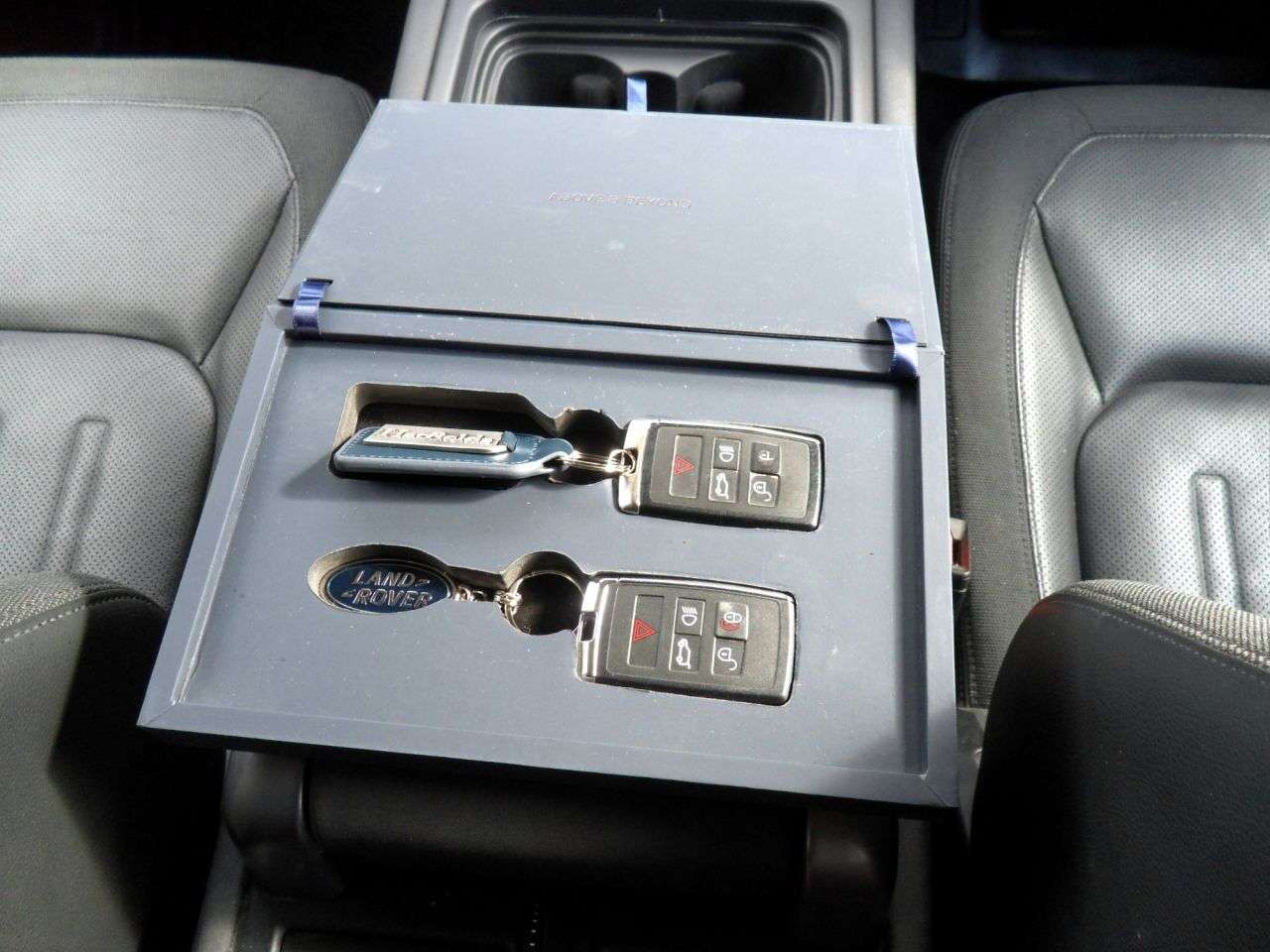 2020 LAND ROVER DEFENDER 110 2020 LAND ROVER DEFENDER 110