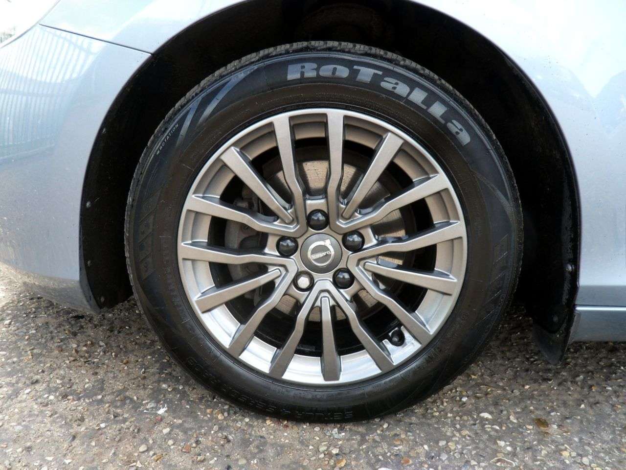 2016 VOLVO V40 2016 VOLVO V40