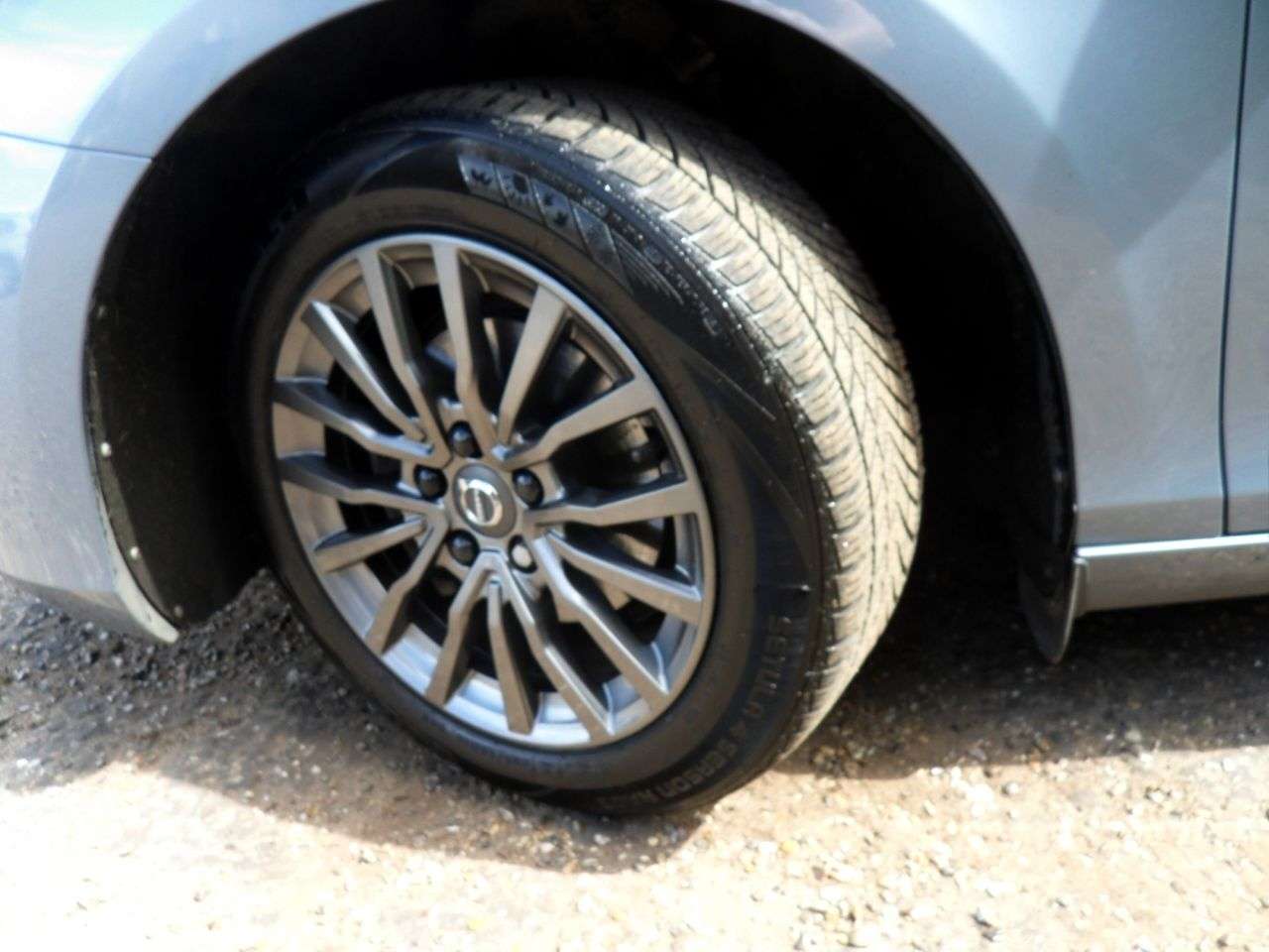 2016 VOLVO V40 2016 VOLVO V40