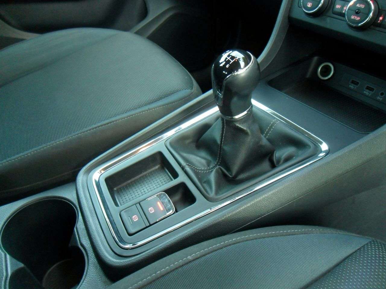 2017 SEAT ATECA 2017 SEAT ATECA