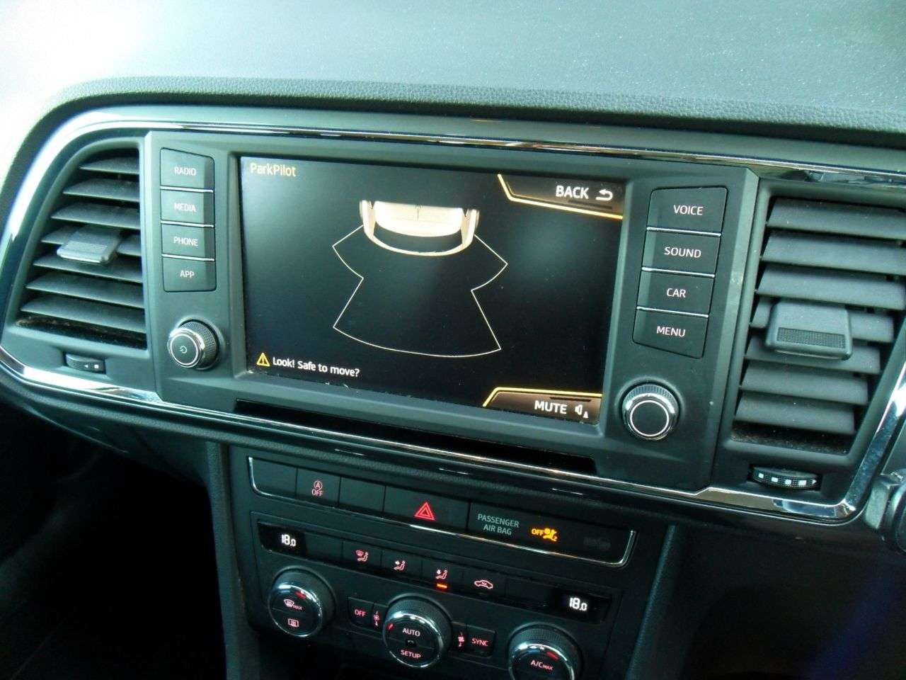 2017 SEAT ATECA 2017 SEAT ATECA