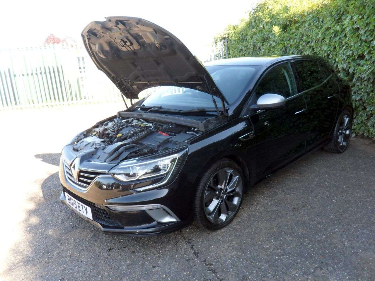 2019 RENAULT MEGANE 2019 RENAULT MEGANE