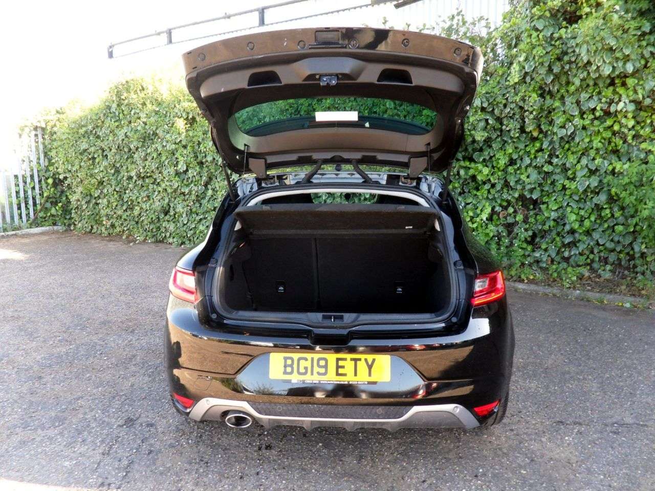 2019 RENAULT MEGANE 2019 RENAULT MEGANE
