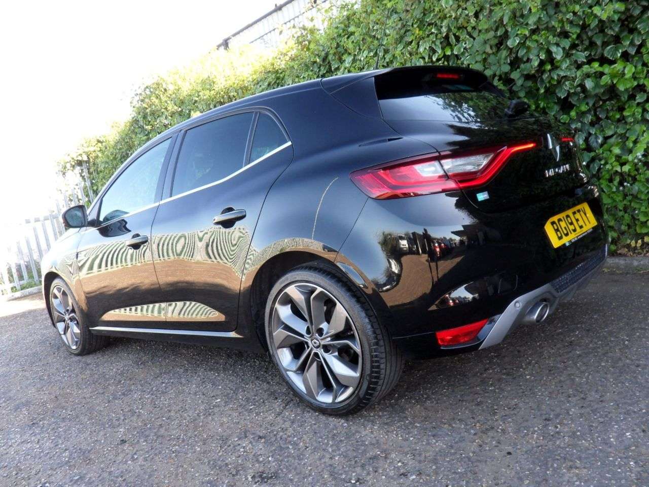 2019 RENAULT MEGANE 2019 RENAULT MEGANE