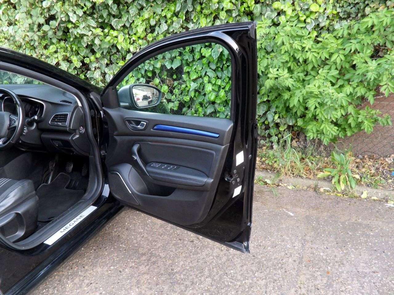 2019 RENAULT MEGANE 2019 RENAULT MEGANE