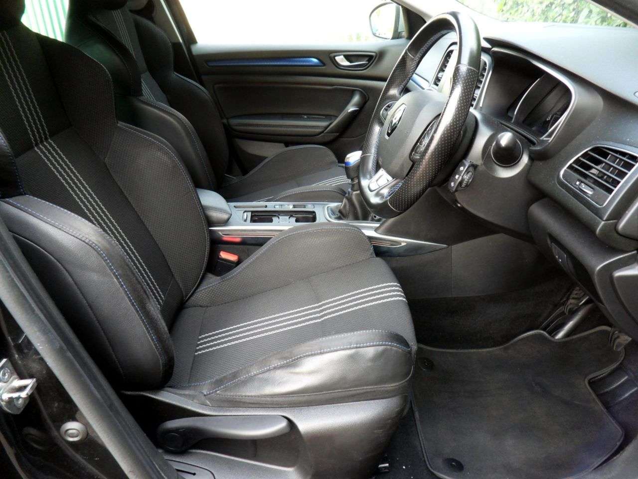 2019 RENAULT MEGANE 2019 RENAULT MEGANE