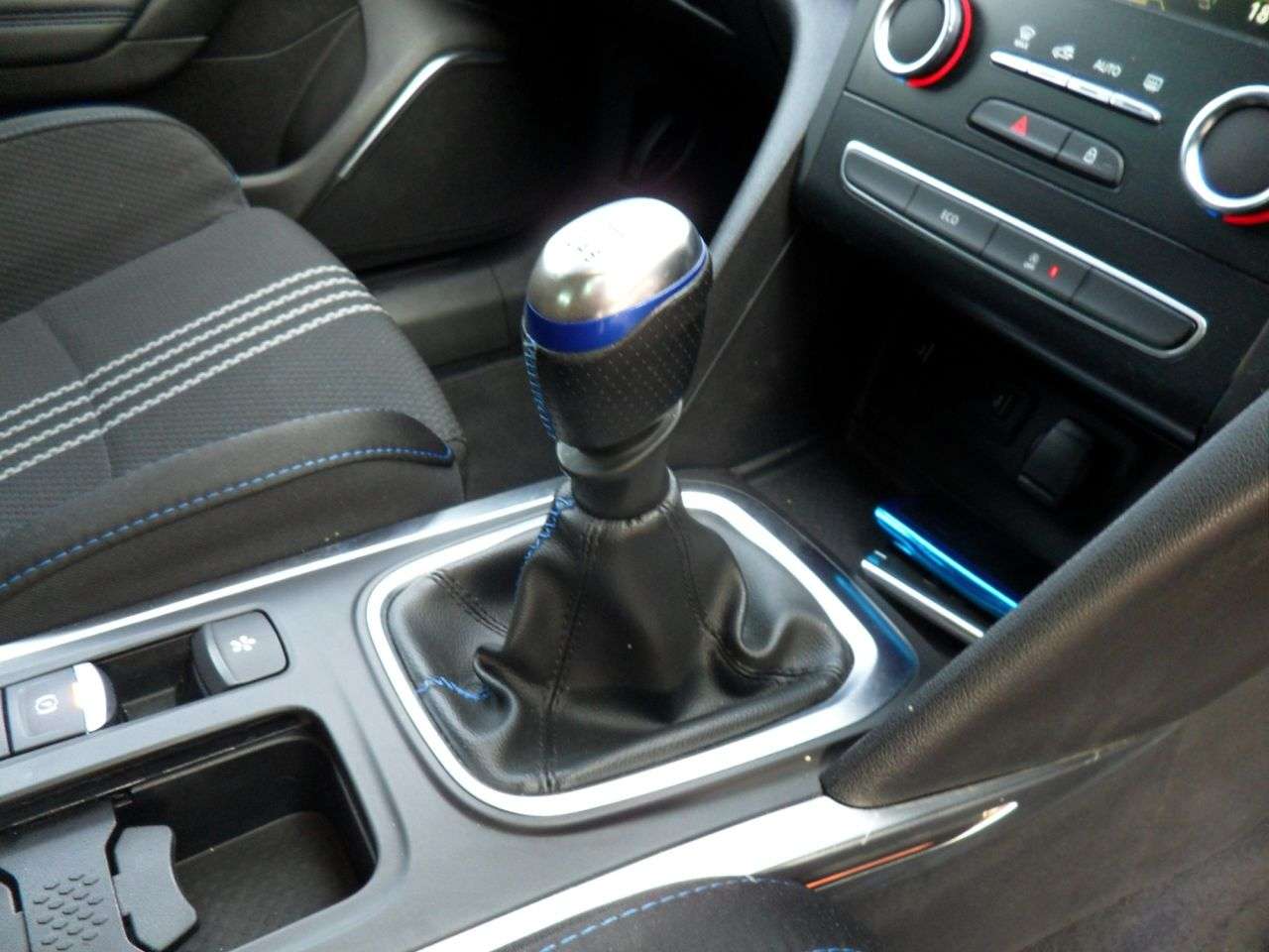 2019 RENAULT MEGANE 2019 RENAULT MEGANE