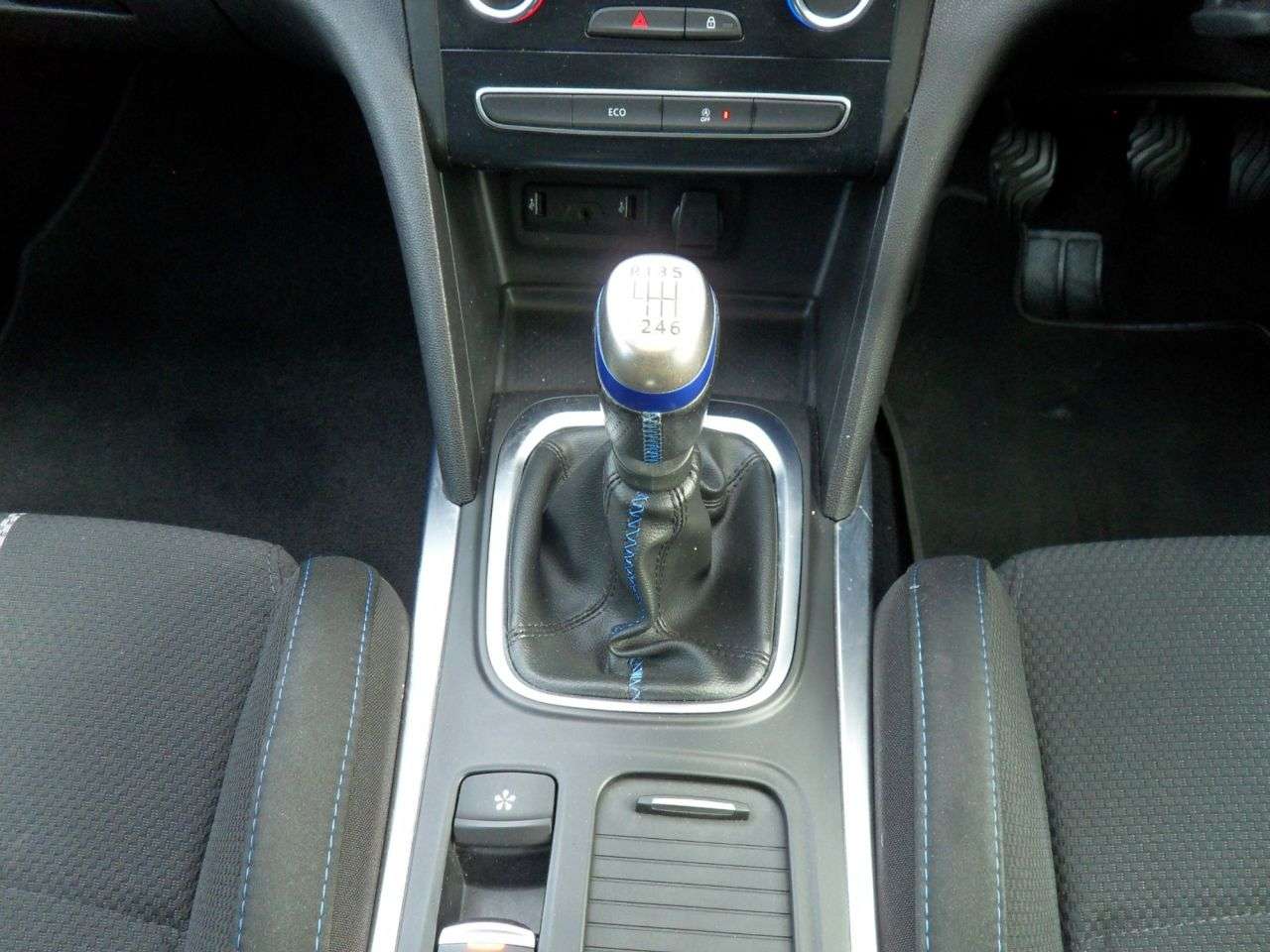 2019 RENAULT MEGANE 2019 RENAULT MEGANE