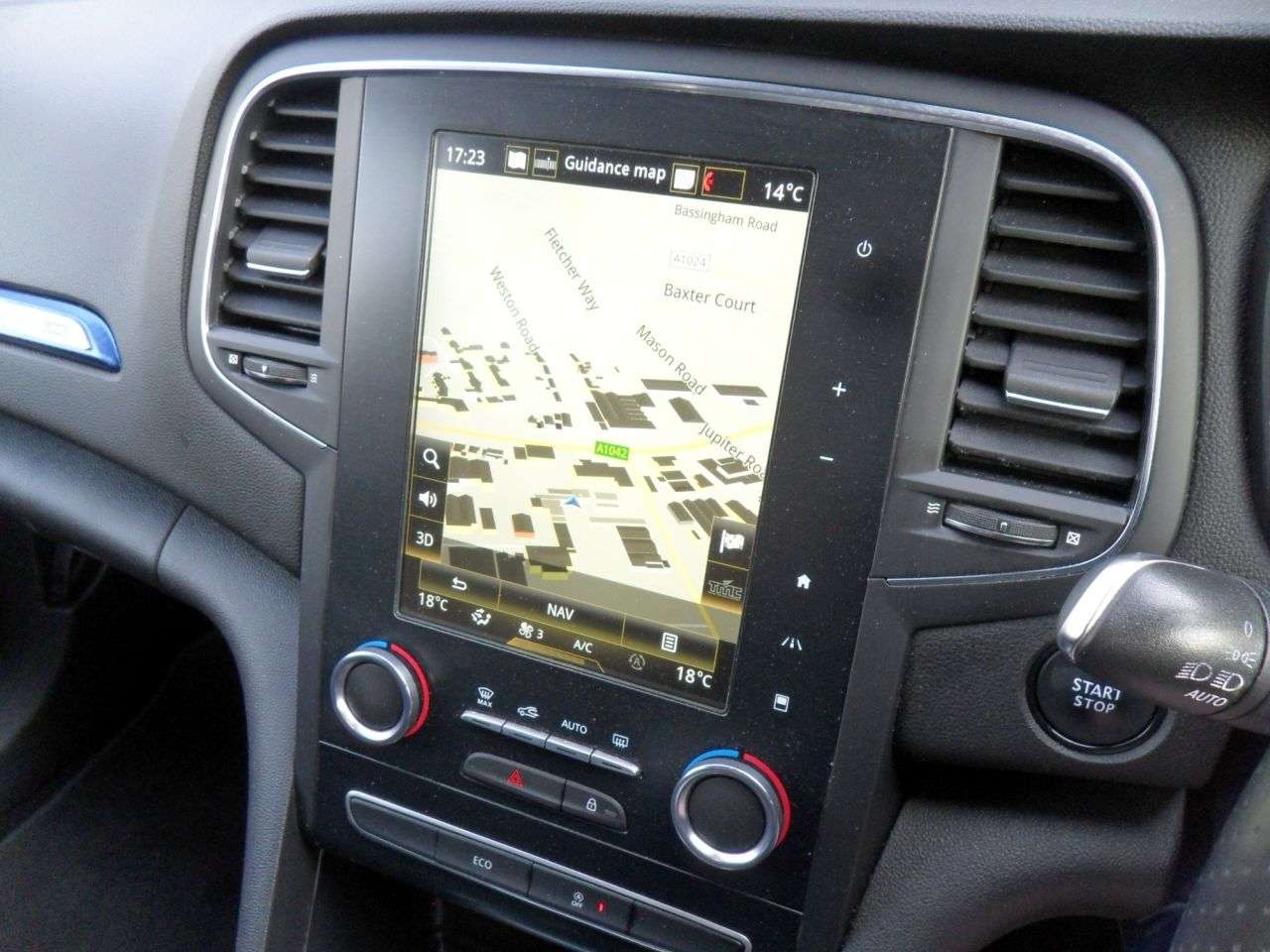 2019 RENAULT MEGANE 2019 RENAULT MEGANE