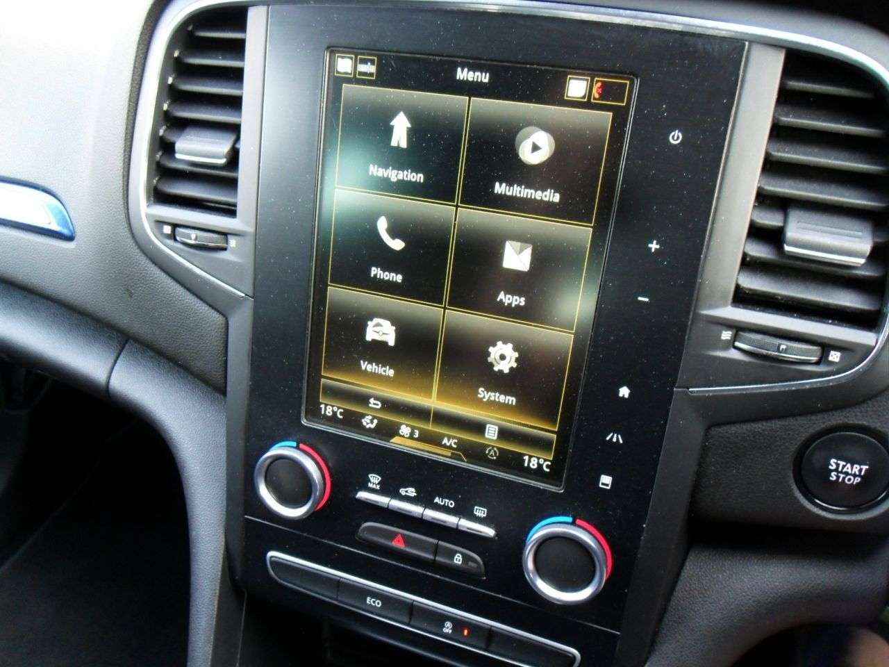 2019 RENAULT MEGANE 2019 RENAULT MEGANE