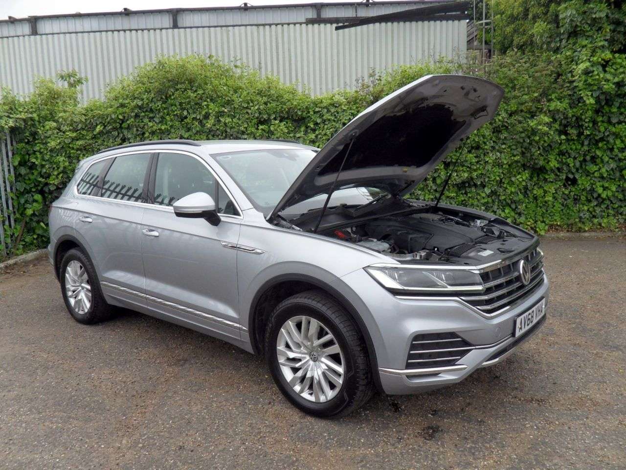 2019 VOLKSWAGEN TOUAREG 2019 VOLKSWAGEN TOUAREG