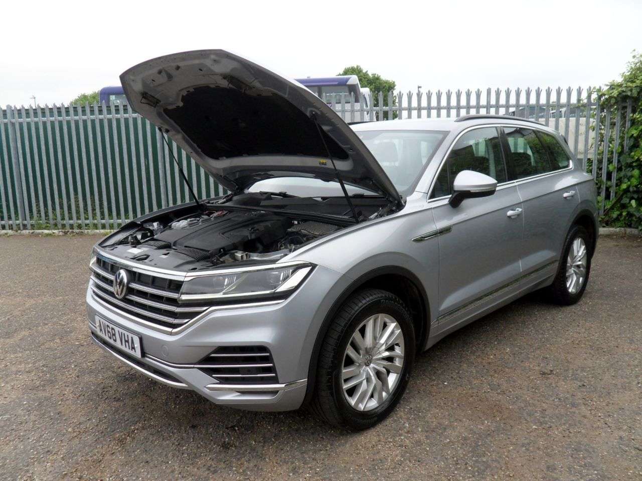 2019 VOLKSWAGEN TOUAREG 2019 VOLKSWAGEN TOUAREG