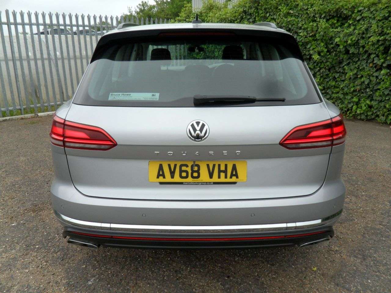 A 2019 VOLKSWAGEN TOUAREG 3.0 TDI V6 SEL SUV 5dr Diesel Tiptronic 4Motion Euro 6 (s/s) (231 ps) 4Moti A 2019 VOLKSWAGEN TOUAREG 3.0 TDI V6 SEL SUV 5dr Diesel Tiptronic 4Motion Euro 6 (s/s) (231 ps) 4Moti