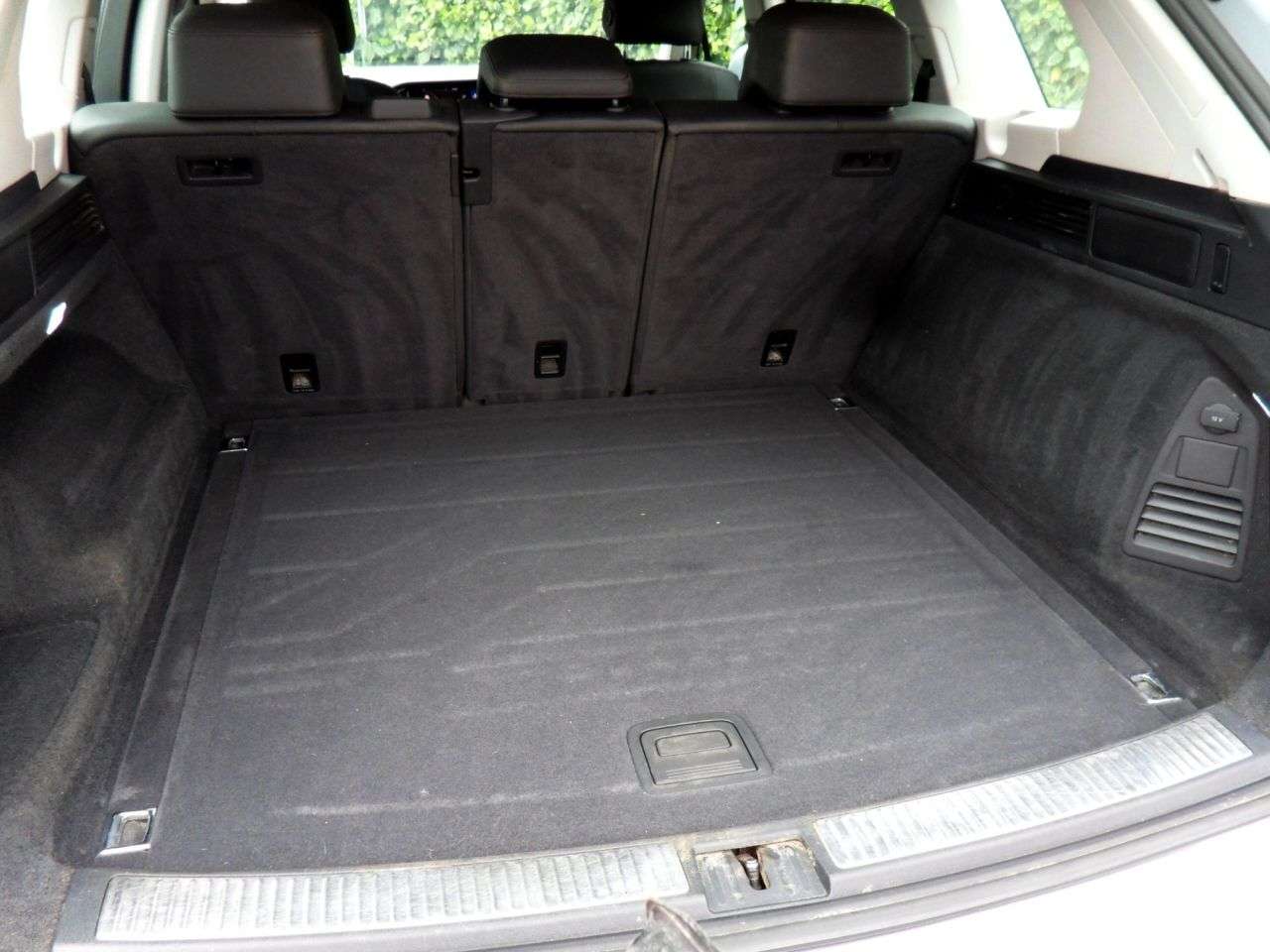 2019 VOLKSWAGEN TOUAREG 2019 VOLKSWAGEN TOUAREG