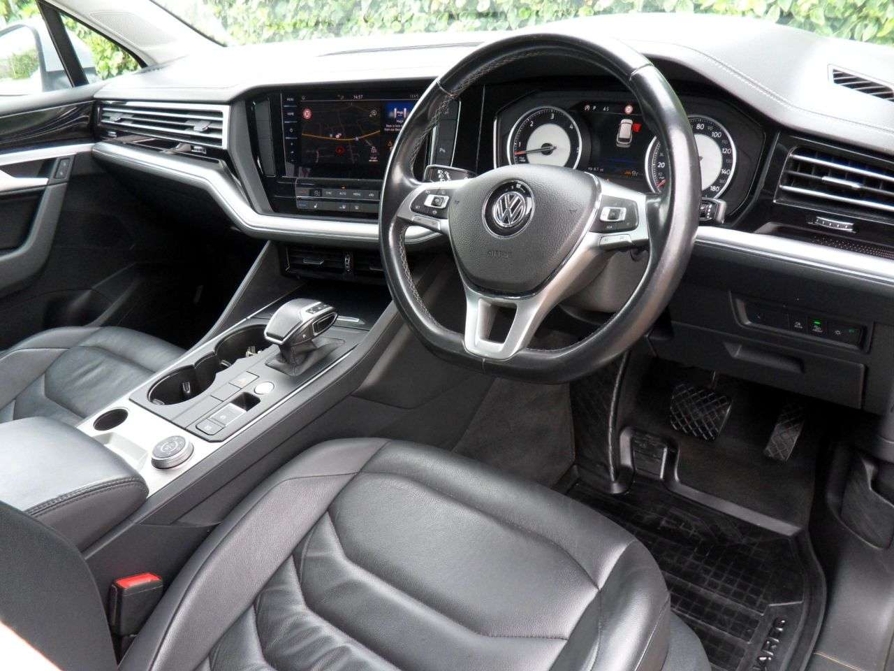 2019 VOLKSWAGEN TOUAREG 2019 VOLKSWAGEN TOUAREG