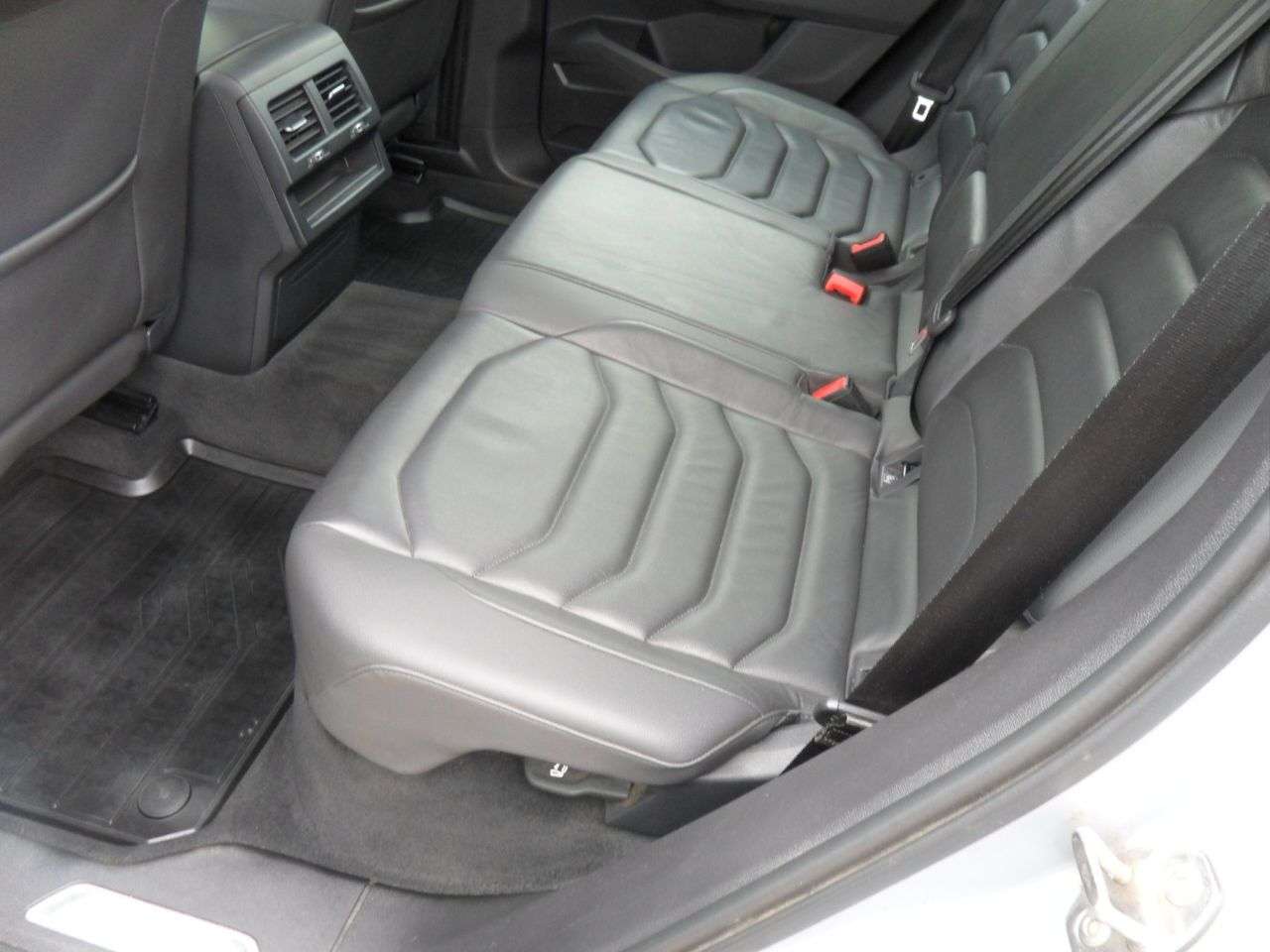 2019 VOLKSWAGEN TOUAREG 2019 VOLKSWAGEN TOUAREG