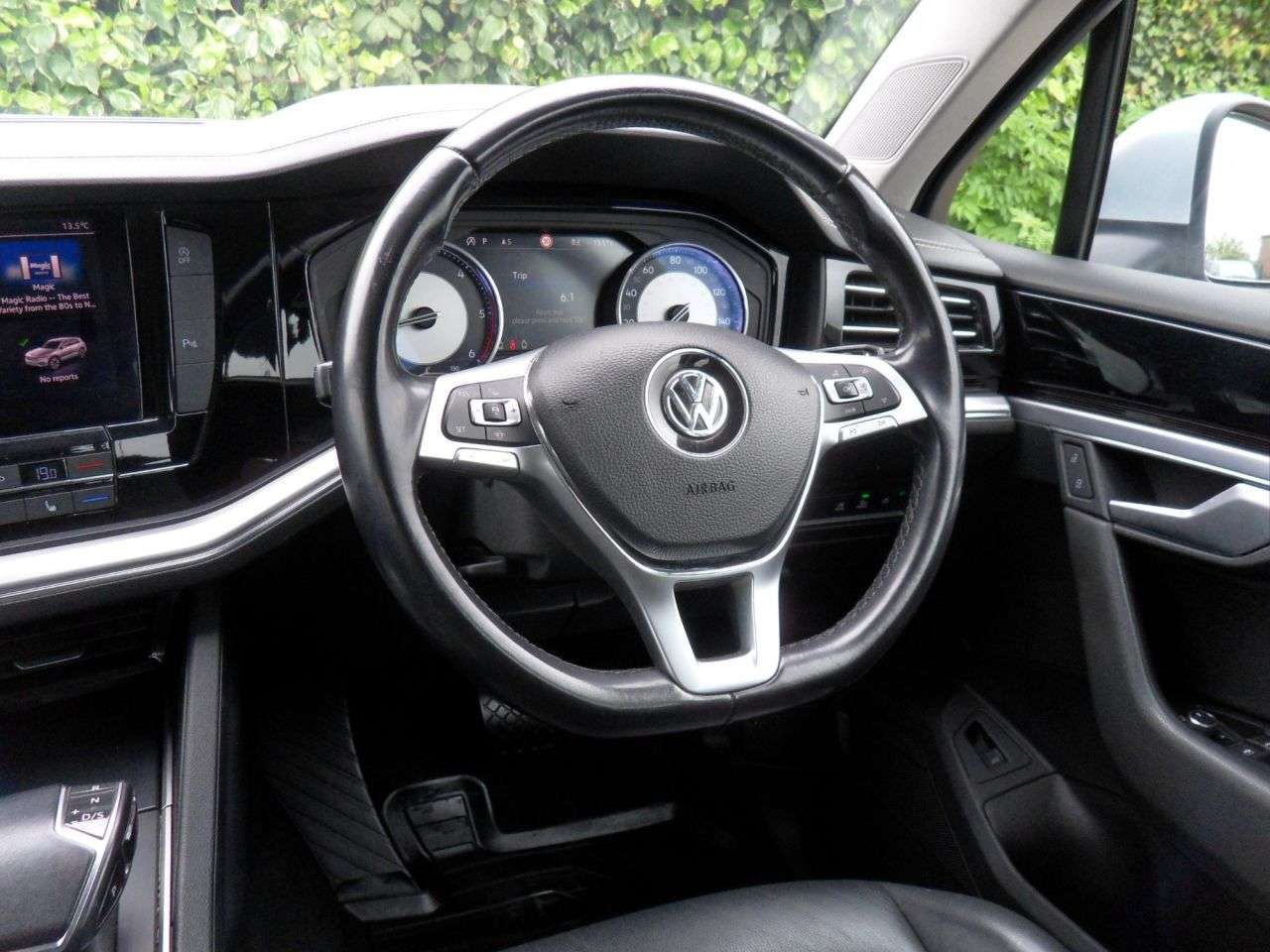2019 VOLKSWAGEN TOUAREG 2019 VOLKSWAGEN TOUAREG