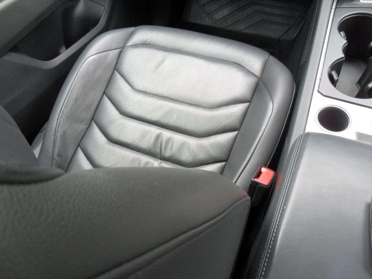 2019 VOLKSWAGEN TOUAREG 2019 VOLKSWAGEN TOUAREG