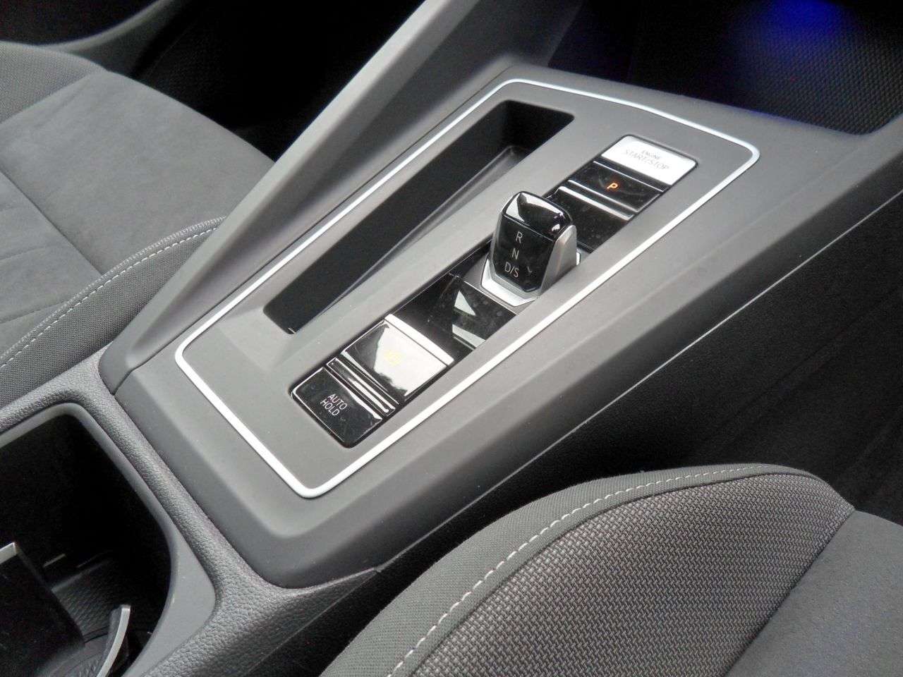 2020 VOLKSWAGEN GOLF 2020 VOLKSWAGEN GOLF