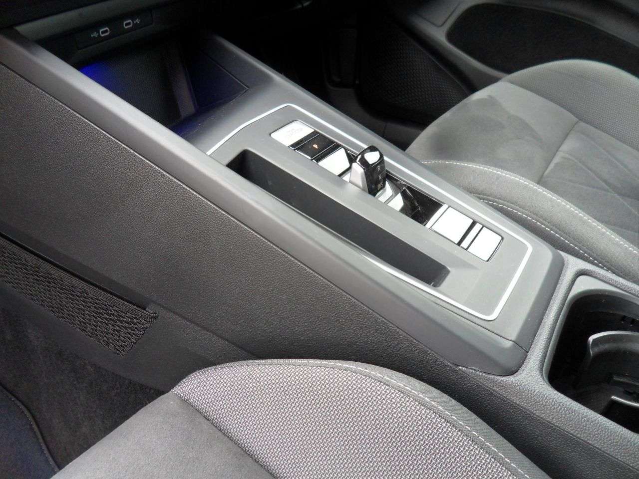 2020 VOLKSWAGEN GOLF 2020 VOLKSWAGEN GOLF