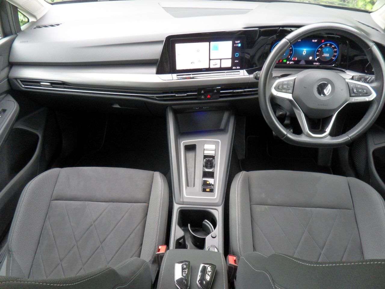 2020 VOLKSWAGEN GOLF 2020 VOLKSWAGEN GOLF