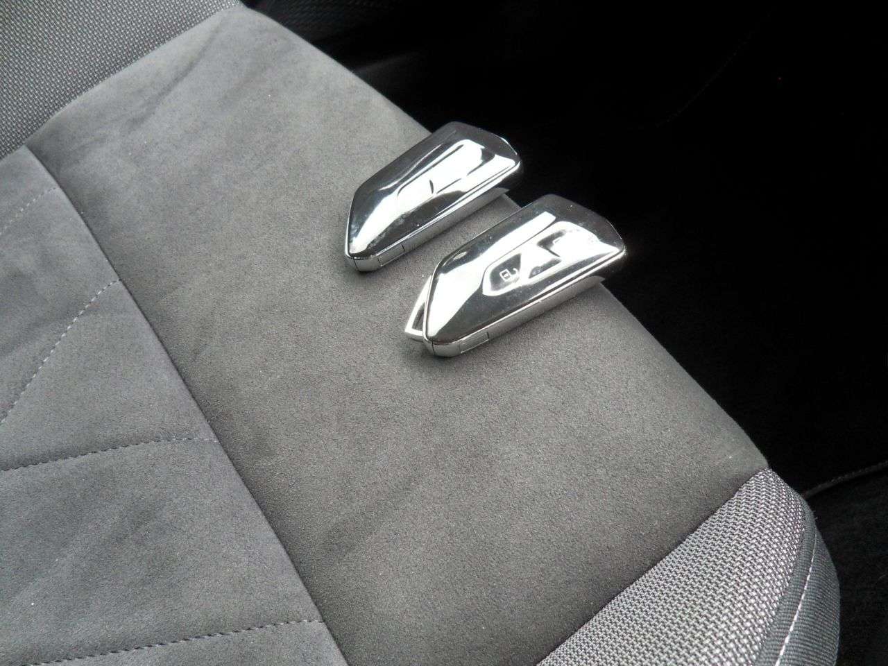 2020 VOLKSWAGEN GOLF 2020 VOLKSWAGEN GOLF