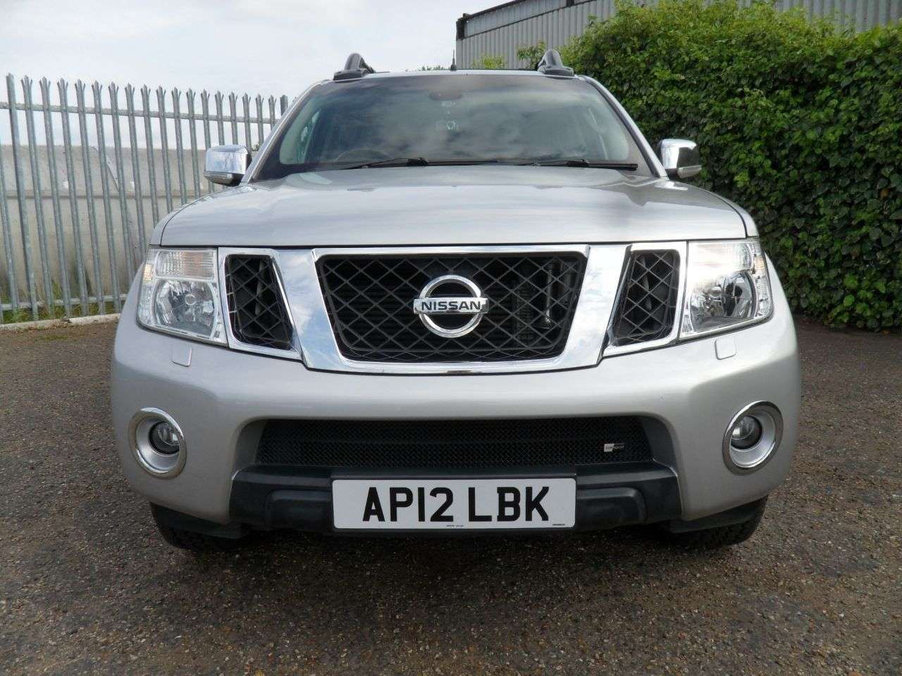 2012 NISSAN NAVARA 2012 NISSAN NAVARA
