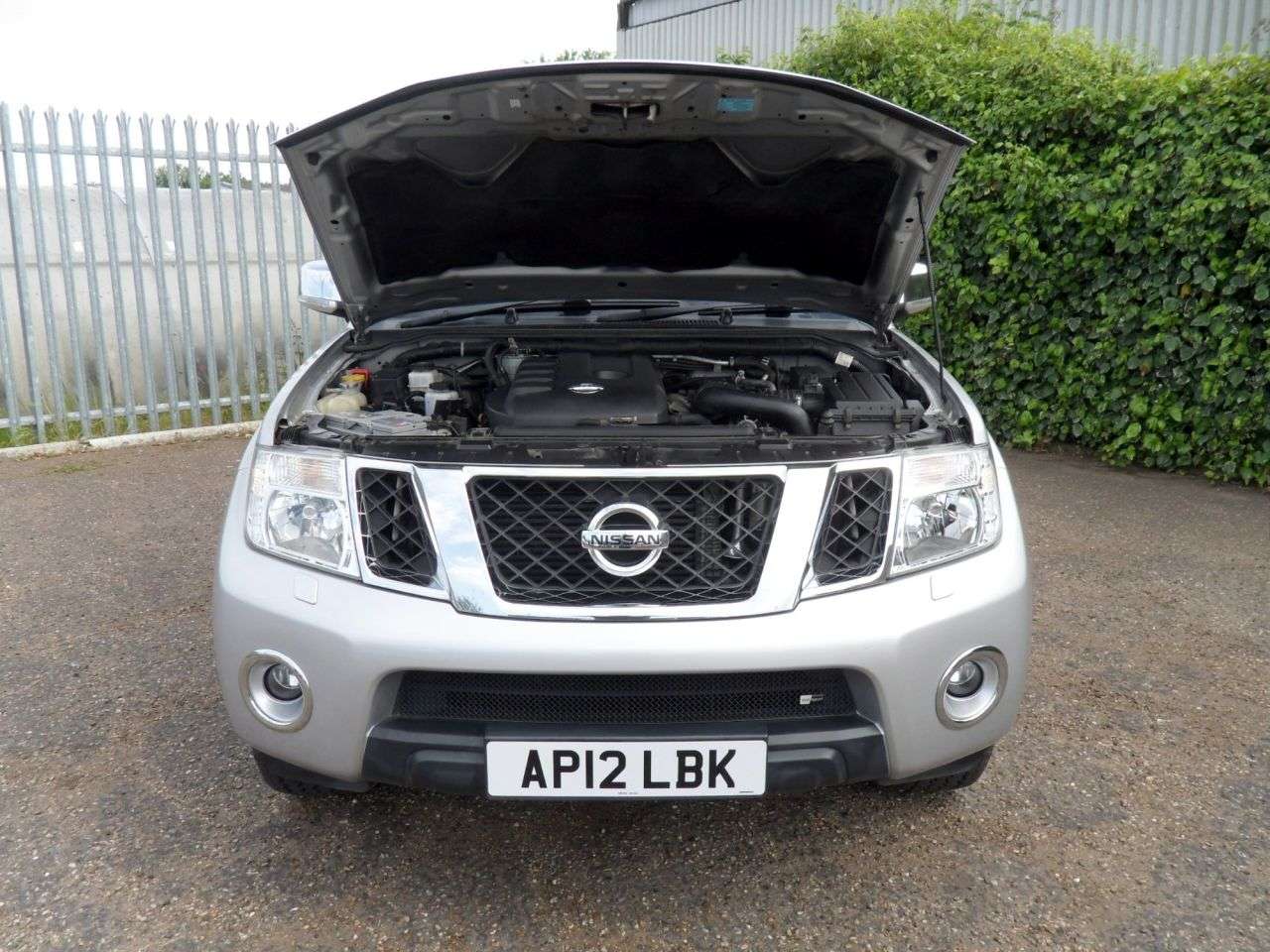 2012 NISSAN NAVARA 2012 NISSAN NAVARA