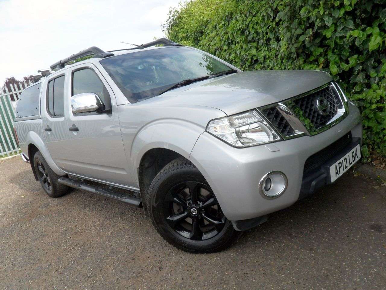 2012 NISSAN NAVARA 2012 NISSAN NAVARA