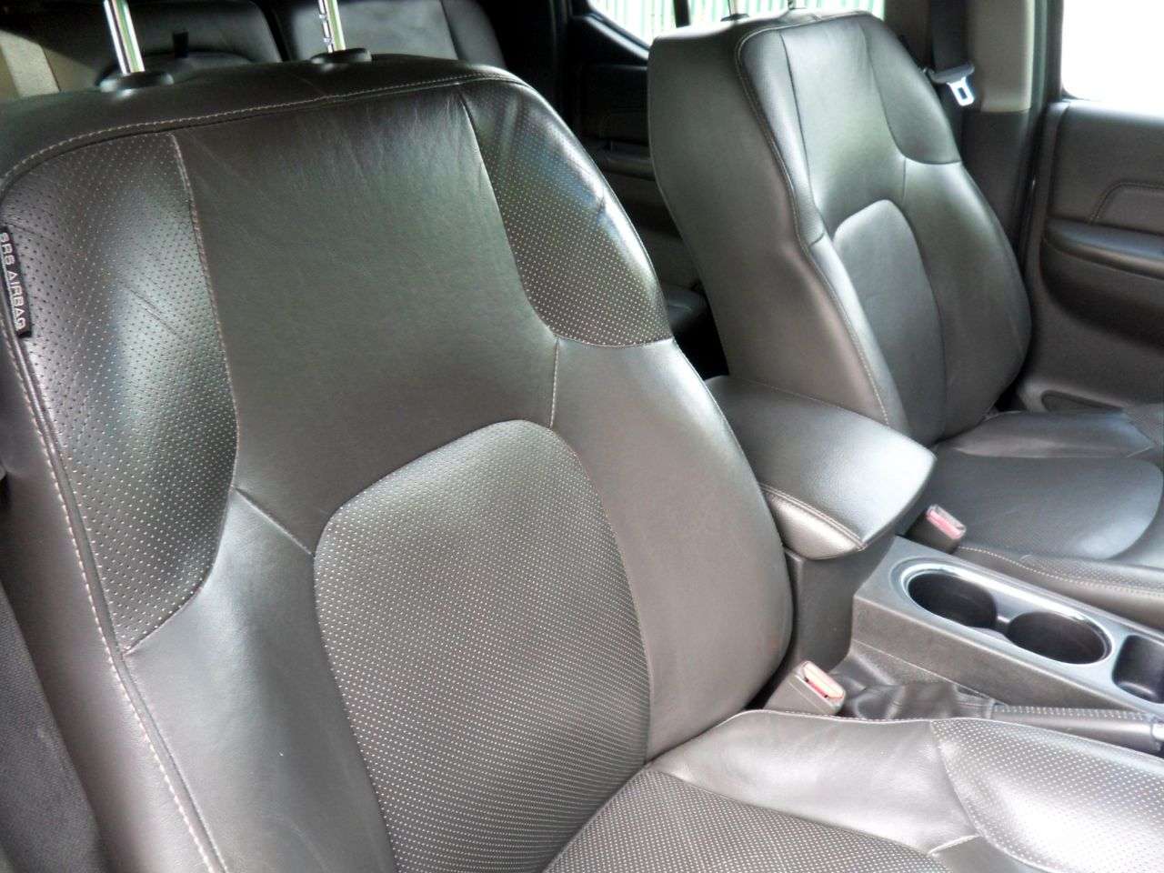 2012 NISSAN NAVARA 2012 NISSAN NAVARA