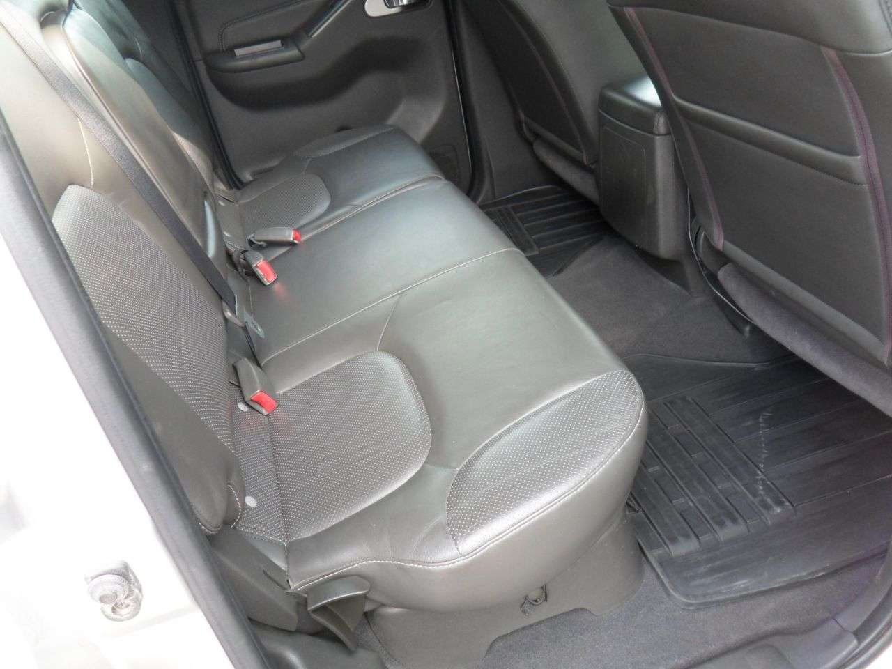 2012 NISSAN NAVARA 2012 NISSAN NAVARA