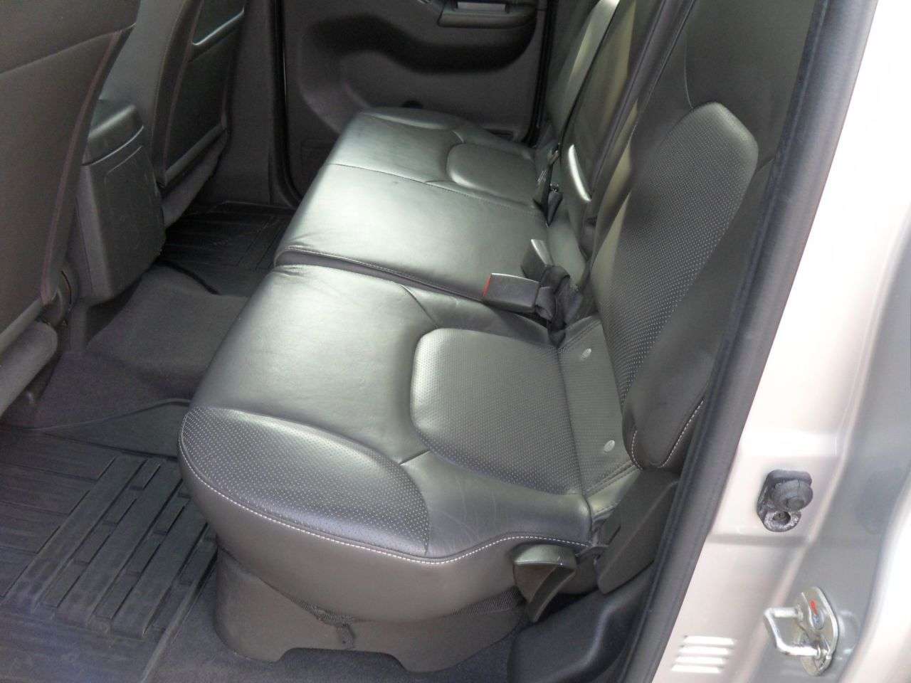 2012 NISSAN NAVARA 2012 NISSAN NAVARA