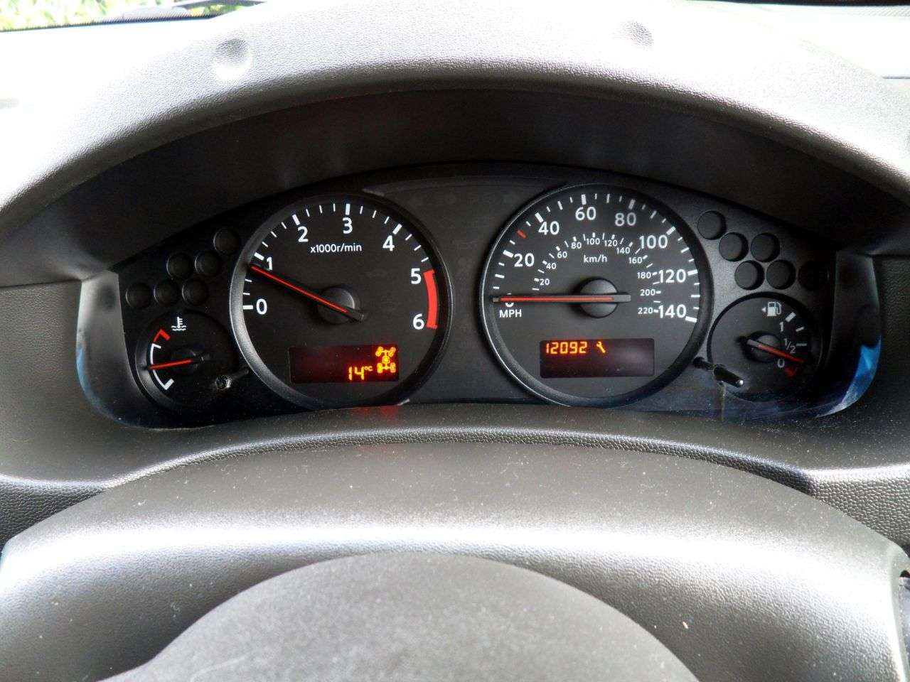 2012 NISSAN NAVARA 2012 NISSAN NAVARA