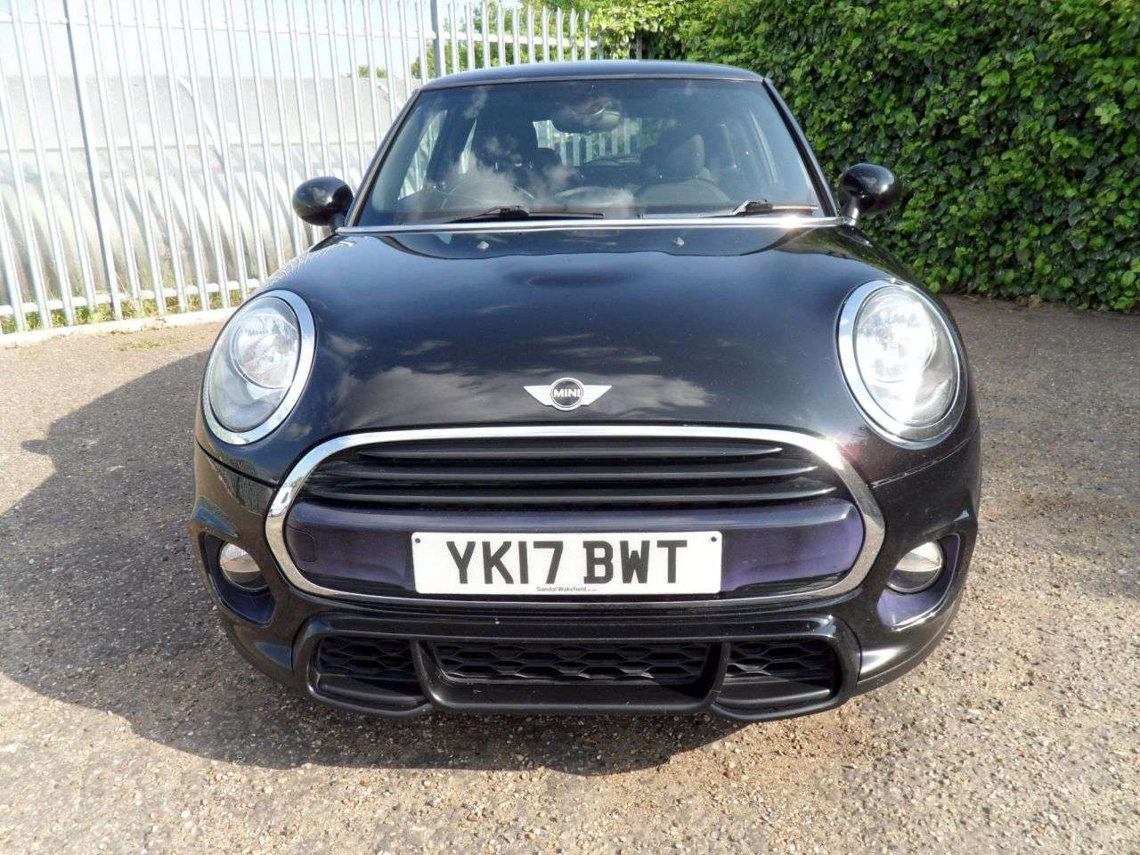 A 2017 MINI HATCH 1.5 Cooper Hatchback 3dr Petrol Manual Euro 6 (s/s) (136 ps) £1700 John Coo A 2017 MINI HATCH 1.5 Cooper Hatchback 3dr Petrol Manual Euro 6 (s/s) (136 ps) £1700 John Coo