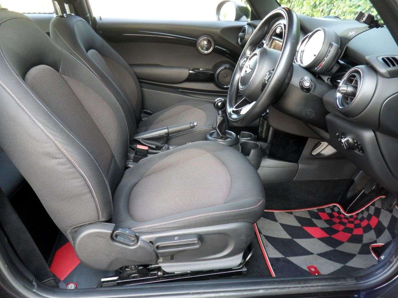 2017 MINI HATCH 2017 MINI HATCH