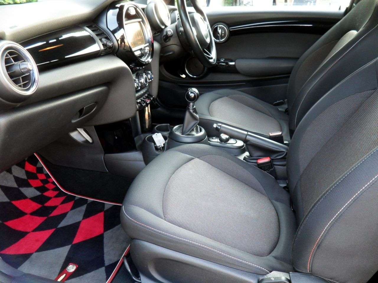 2017 MINI HATCH 2017 MINI HATCH