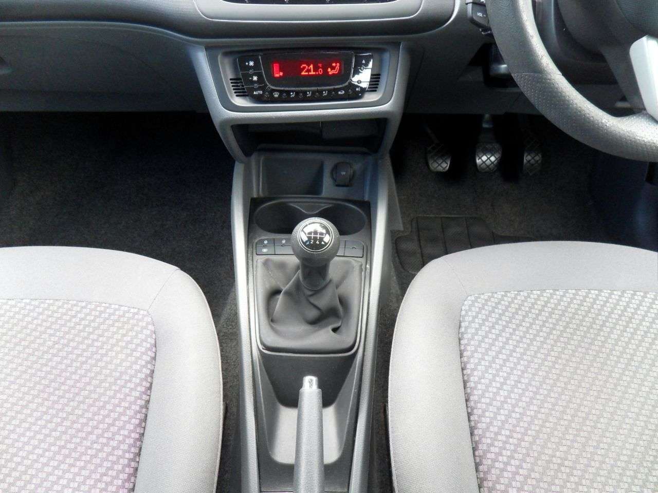 2010 SEAT IBIZA 2010 SEAT IBIZA